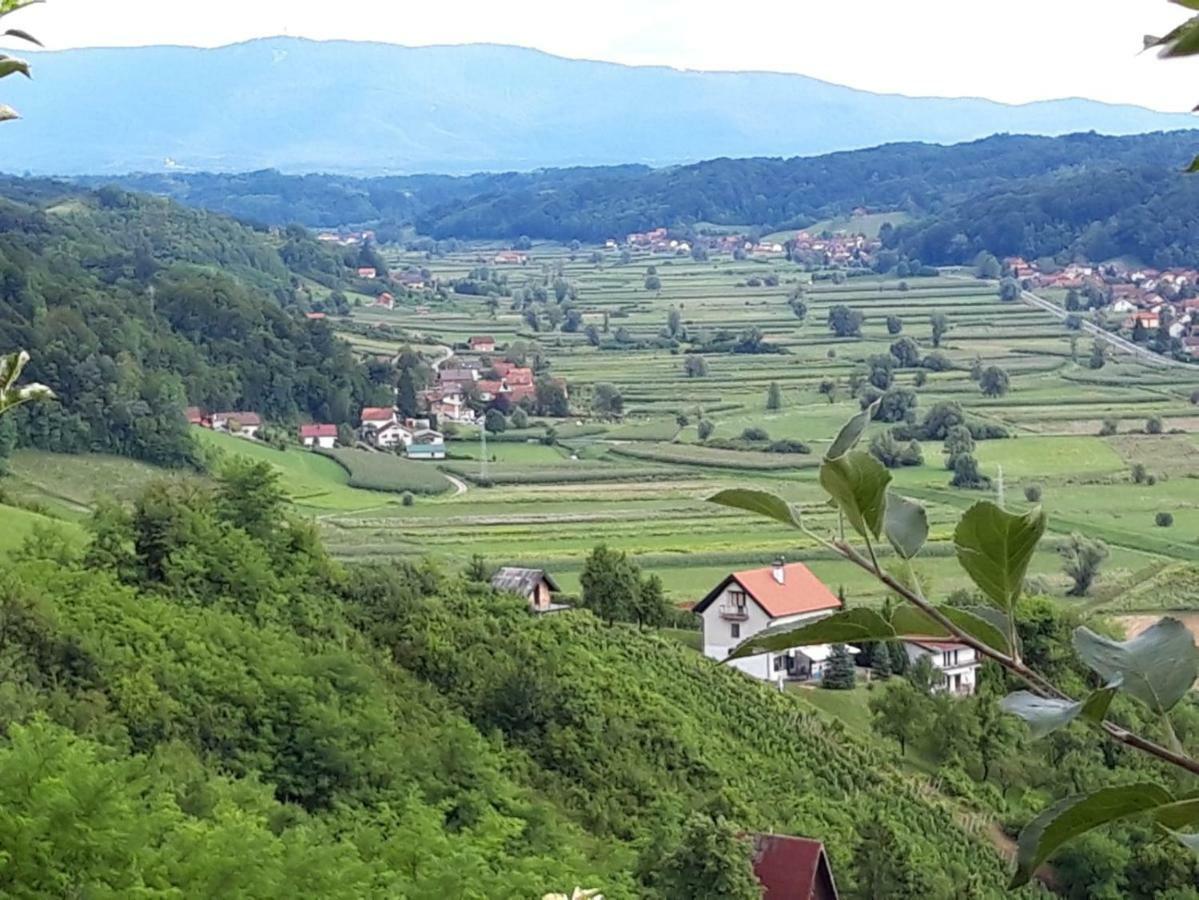 Robinzonski Smjestaj Tepes Tuheljske Toplice Exterior photo